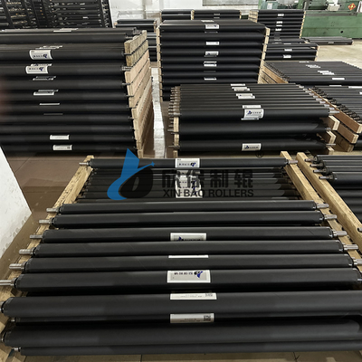UV-roterende machine rubberrol Goed dynamisch evenwicht en lage trillingskenmerken met goede dynamische prestaties