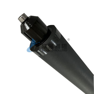 Rubberrollers van flexografische drukmachines zijn slijtvast, antistatiek en hebben een sterke taaiheid