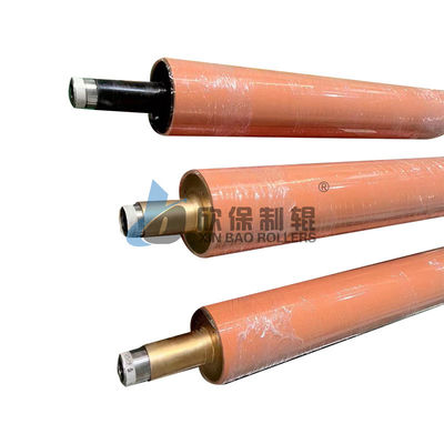 Versleuteling en uniform vervoer van de coatingsmachine rubber rollers en balans van de voedingsas kern