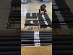 Een glad oppervlak van de rubberrol, een evenwichtige en slijtvaste schachtkern